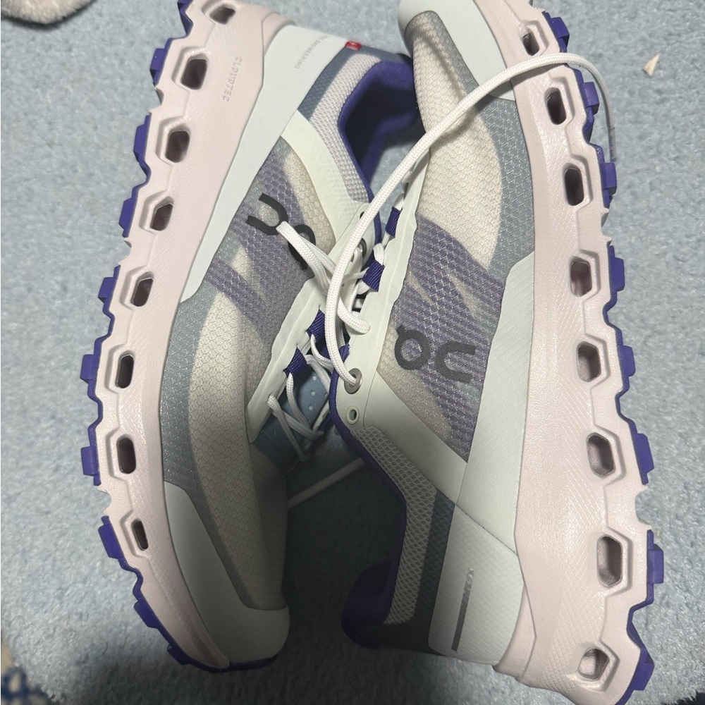On Cloudvista Sneakers